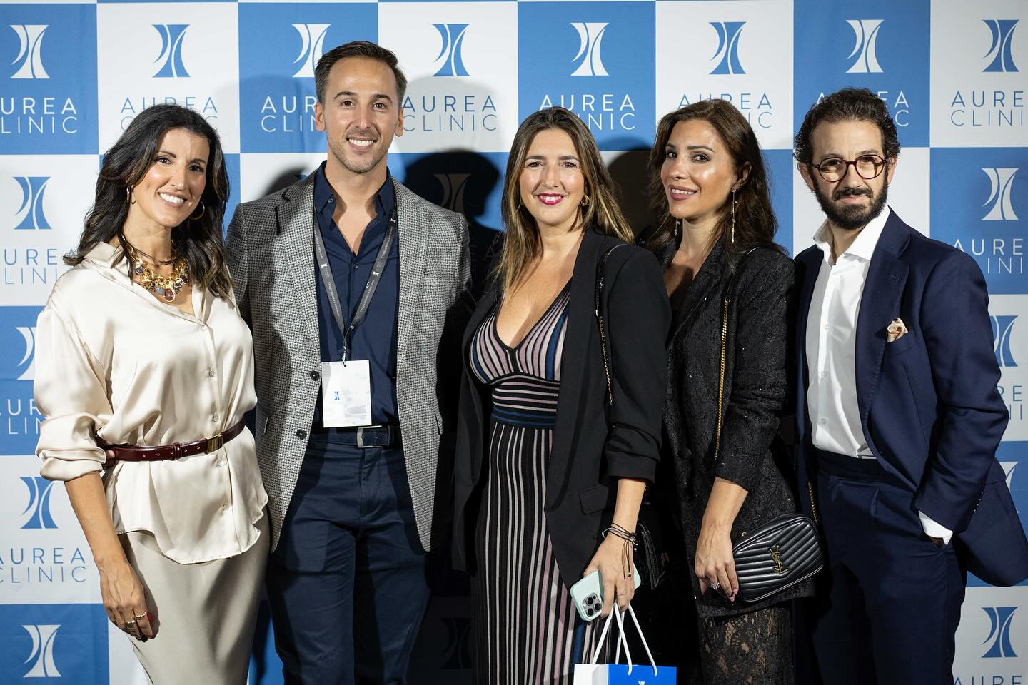 Creadores de contenido y Áurea Clinic