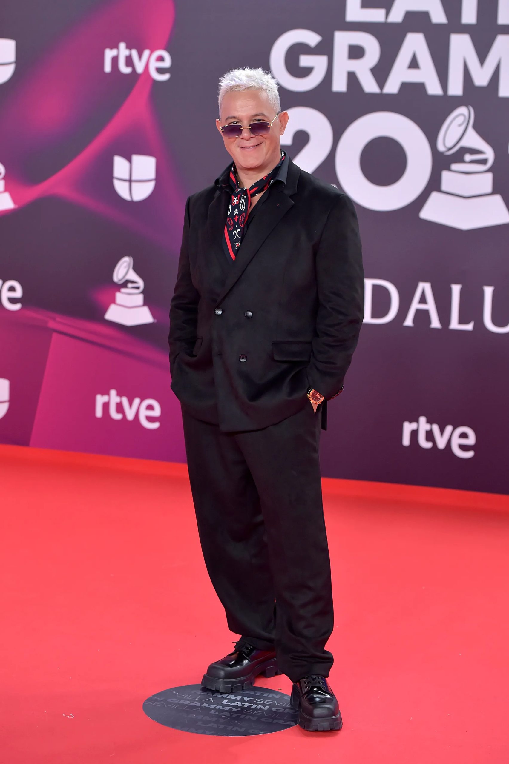 Equipo de atención al talento en Latin GRAMMY